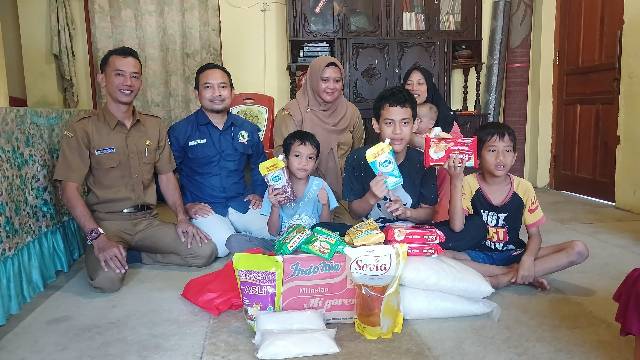Kunjungan, dan pemberian bantuan